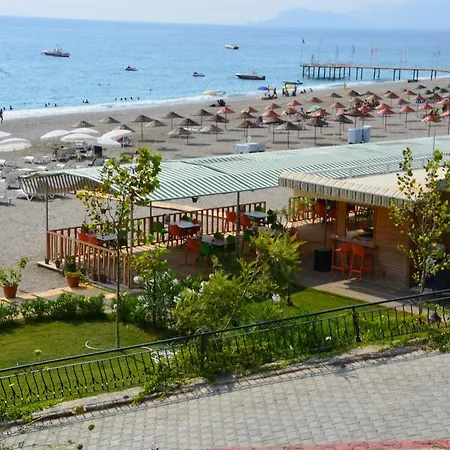 Apartment Seaside Homes *